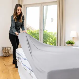 Grounding fitted sheet - fitted sheet with silver fibres for better sleep